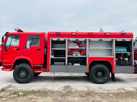 Diesel liberandum Firefighter ignis salsissimus vir vivens caligarum scalam