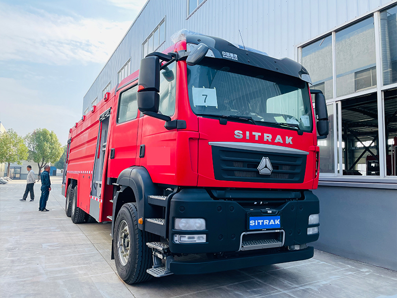 รถดับเพลิงโฟม SINOTRUCK SITrak 18000L