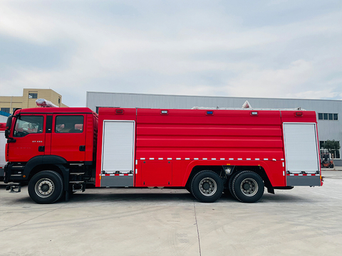 ماشین آتش نشانی فوم SINOTRUCK SITRAK 18000L